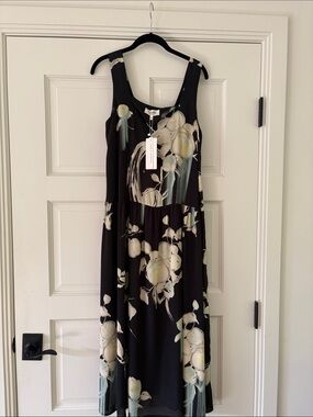Psophia Black Floral Maxi Dress with Pale Cream & Mint Blooms